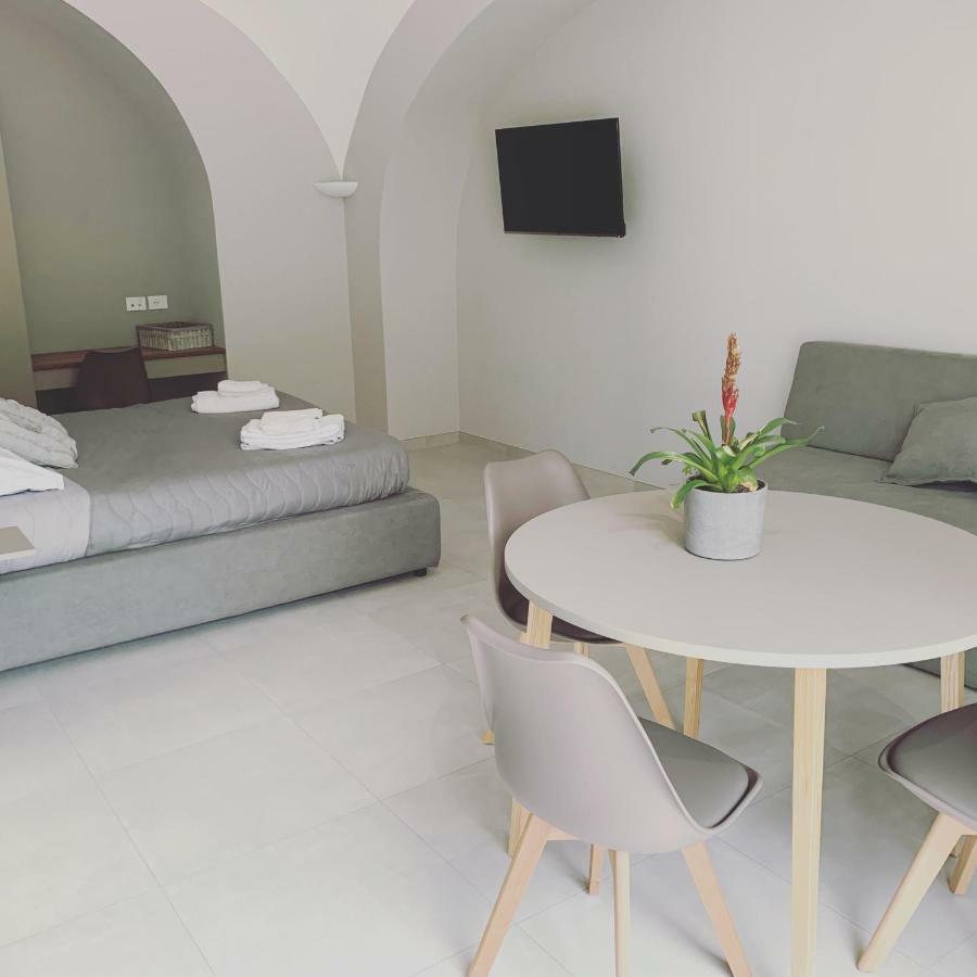 Villa Lucia Кастеламаре ди Стабия Екстериор снимка
